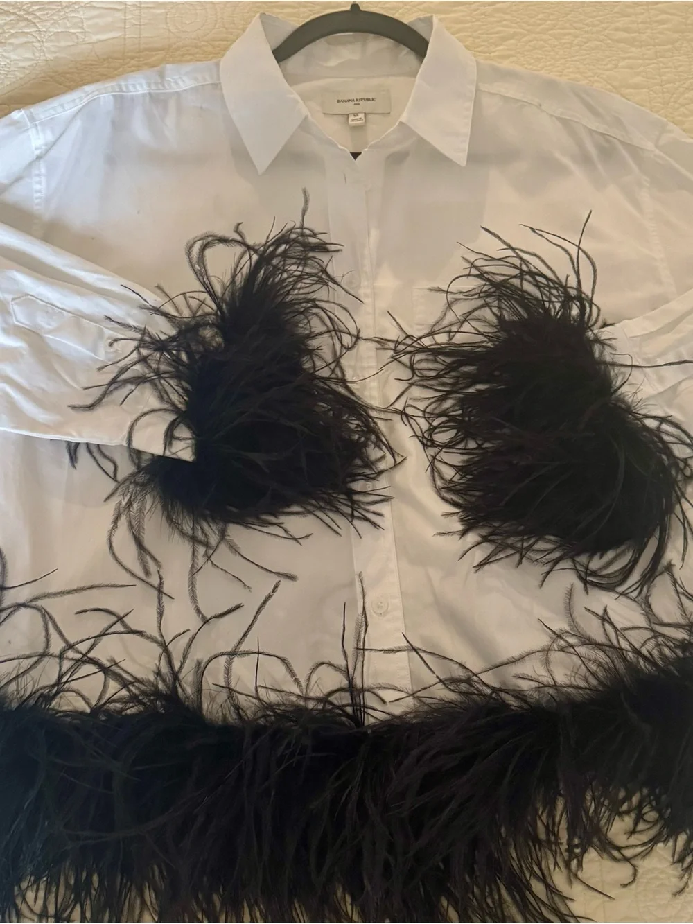 NWT White 100% Cotton Button Up Blouse with Black Feather Trim Size XL - Picture 3 of 9